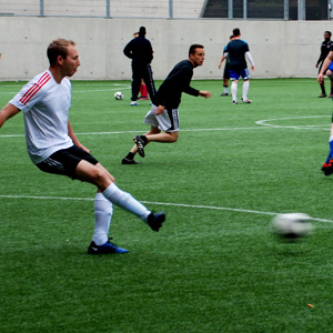 play 5 aside football london gomammoth